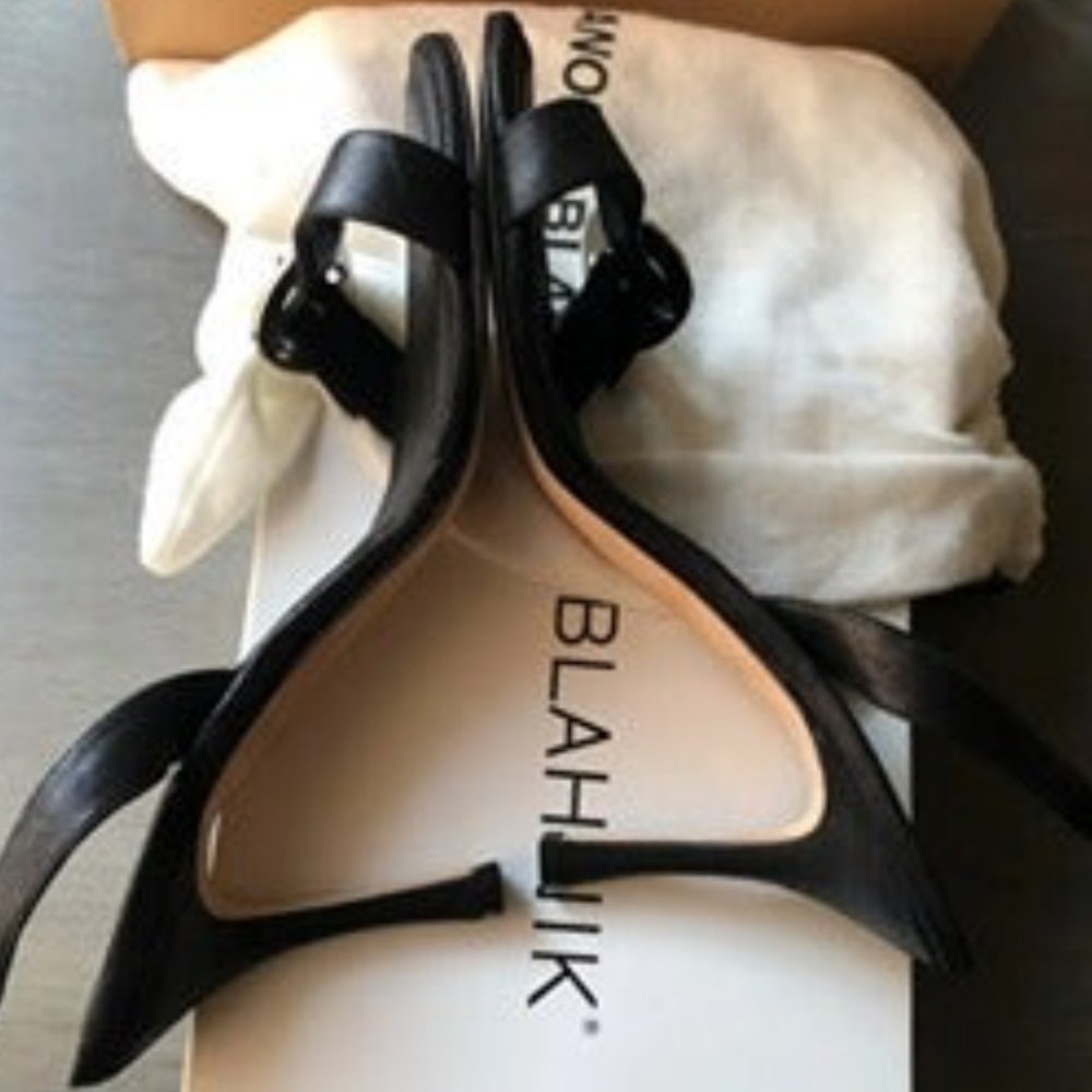 Manolo Blahnik Selunga Silk and Leather Slingback Sandals in Black - Picture 2 of 11